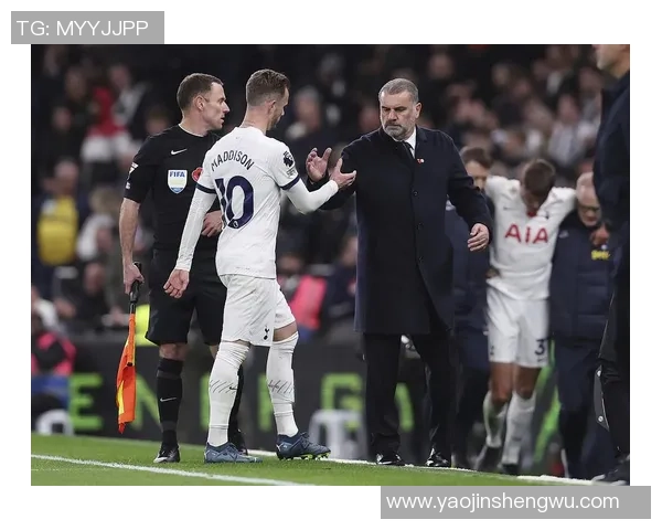 热刺狂胜莱比锡五球大捷足总杯赛场惊现冷门瞬间